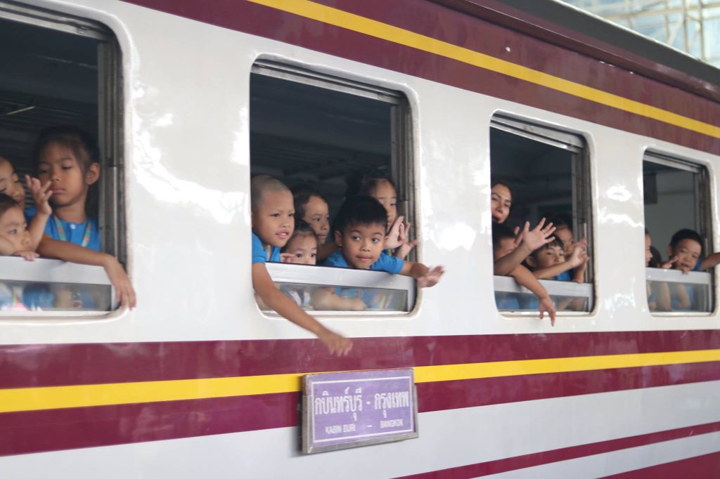 ทัศนศึกษา สถานีรถไฟหัวลำโพง นักเรียนชั้นปฐมวัยปีที่ 3