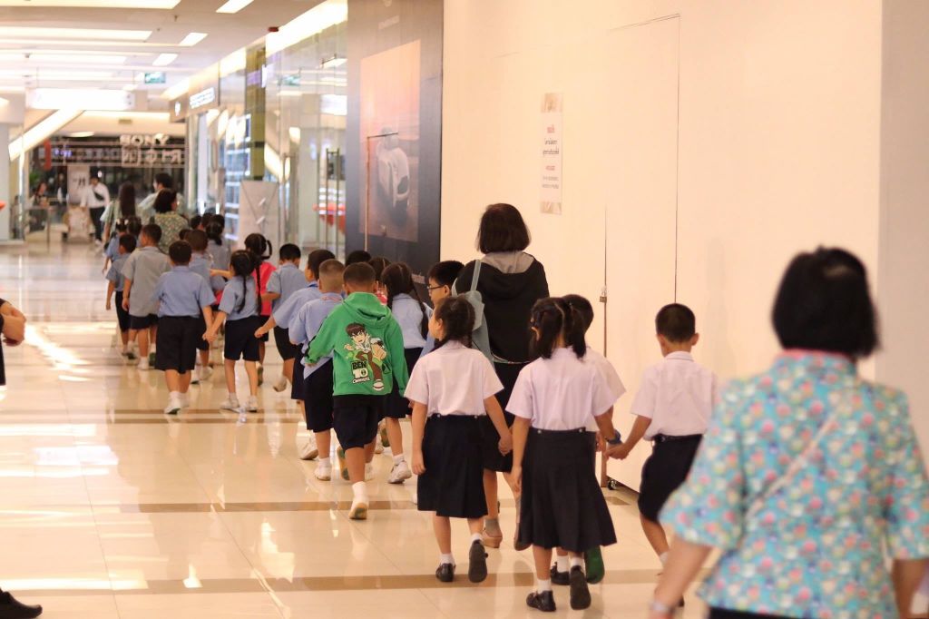 ทัศนศึกษานิทรรศการ “ปฏิบัติการถ้ำหลวง วาระแห่งโลก” ชั้นประถมศึกษาปีที่ 1 2