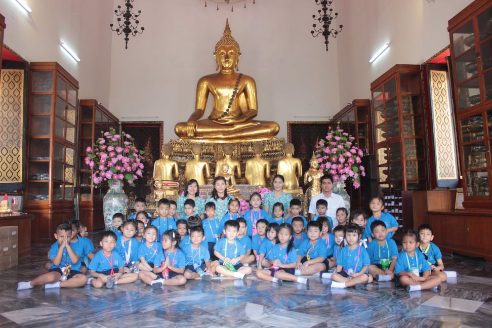ทัศนศึกษาวัดพระเชตุพนวิมลมังคลารามราชวรมหาวิหาร นักเรียนระดับชั้นปฐมวัยปีที่ 2