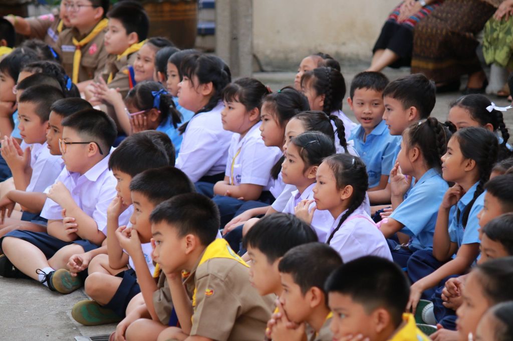 การสาธิตการฝึกสุนัขตำรวจ เนื่องในวันต่อต้านสิ่งเสพติด
