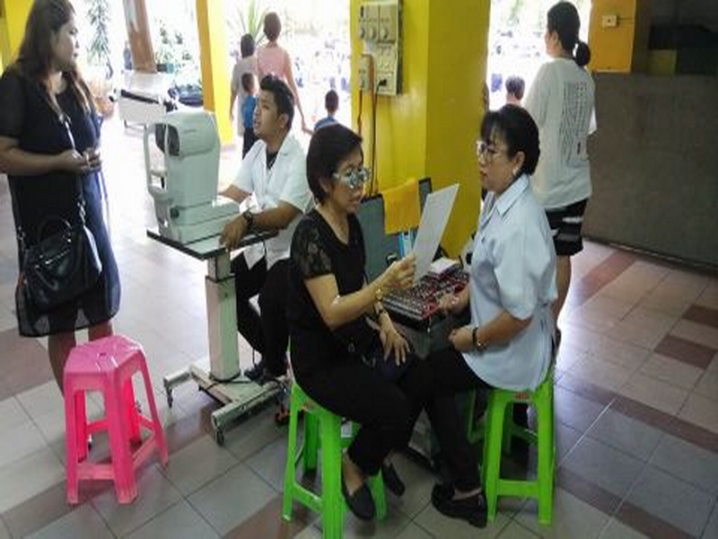 บริการตรวจสุขภาพฟรี ปีการศึกษา 2559